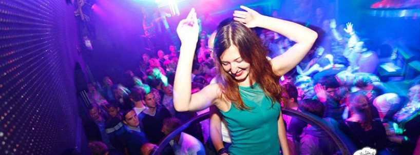 Cách âm phòng karaoke, quán bar, vũ trường thế nào cho hiệu quả?