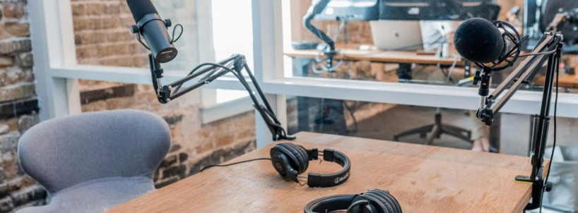 YouTube or Podcasting Studio Setup – Acoustic Treatment