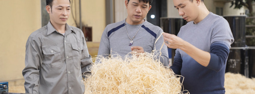 Chân dung vị thuyền trưởng ứng dụng công nghệ sản xuất sợi len gỗ đầu tiên tại Việt Nam