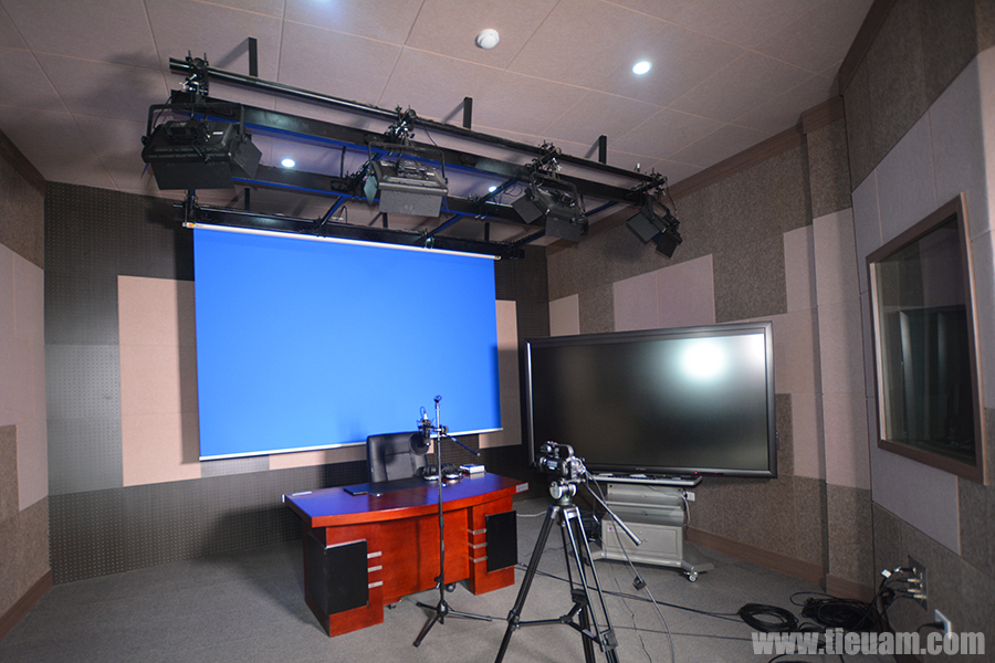 Tiêu âm - cách âm phòng quay trường Đại học Mở Hà Nội